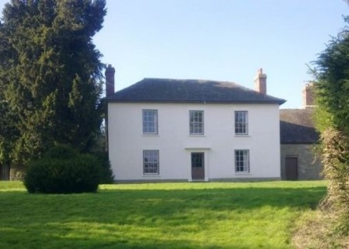 Leg.slide-White.House-ext-450x321