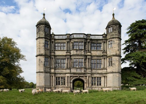 Tixall Gatehouse 900x642
