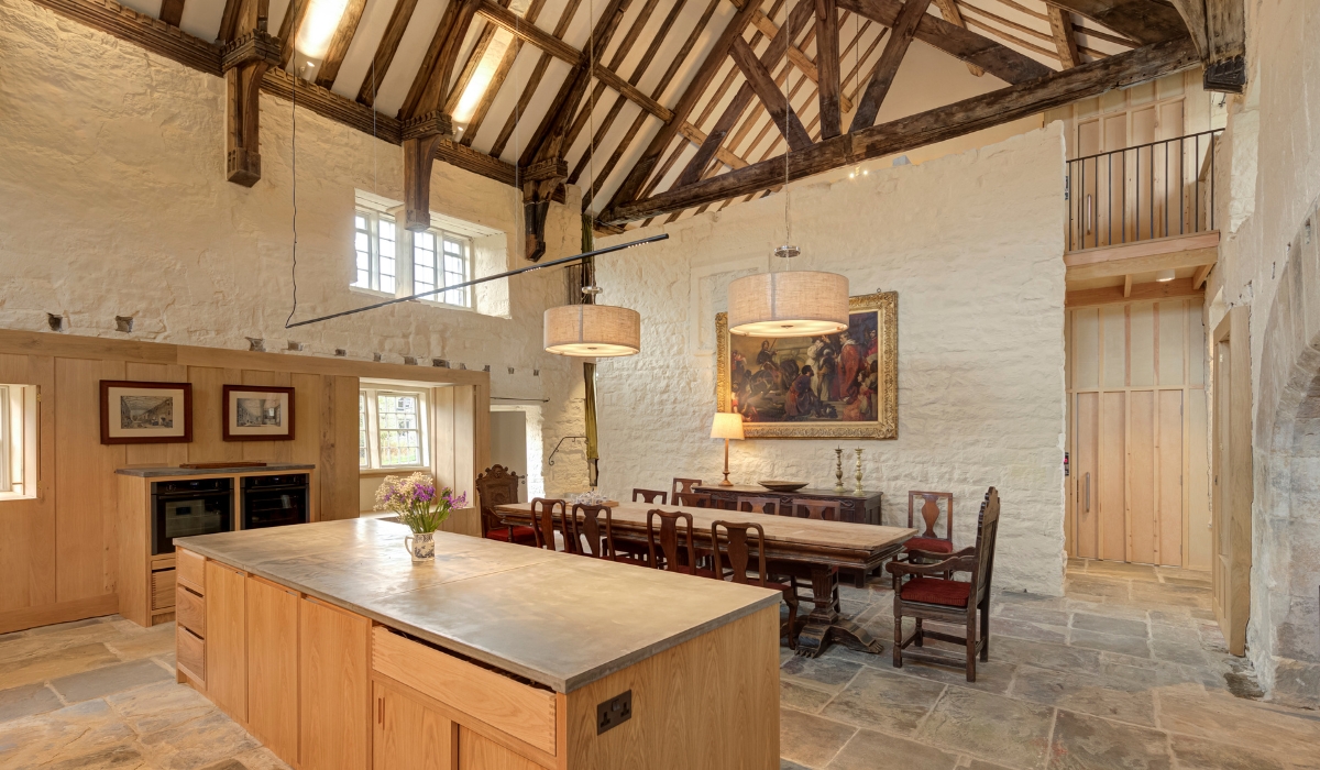 Calverley Old Hall main hall 1200x700.jpg