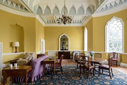 Banqueting House int other side  1200x800