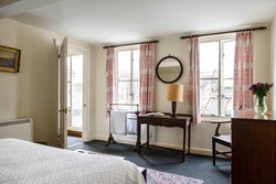 Bath Tower double with windows 1200x800