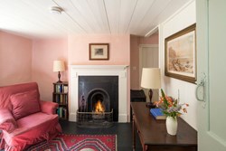 Bridge Cottage int sitting room 1200x800