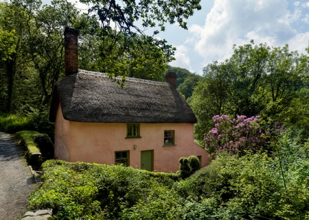 Weekend from 18 July