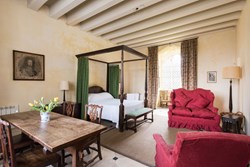 Cawood Castle int siting room 1200x800