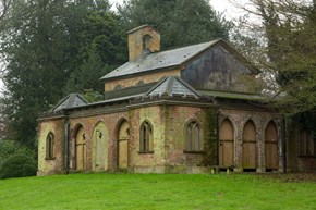 CobhamDairy-exterior-600x400