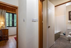 Danescombe Mine int bedroom to ensuite 1200x800