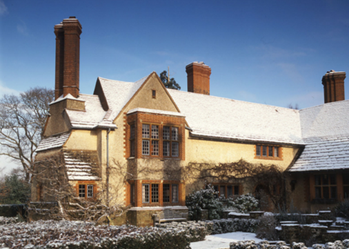 goddards-exterior-snow-450x321