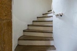 Gothic Temple_Int_stairs_1200x800