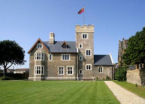 Grange-exterior-main-450x321