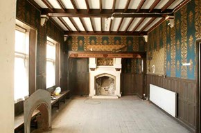 Grange-restoration-livingroom-600x400