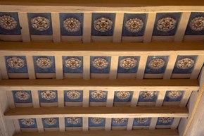Piazzadispagna-restoration-ceiling-600x400
