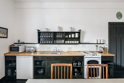 Mackintosh Building kitchen 1200x800