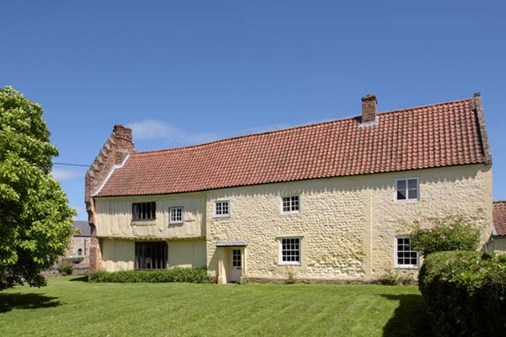 MethwoldOldVicarage-exterior-main-600x400