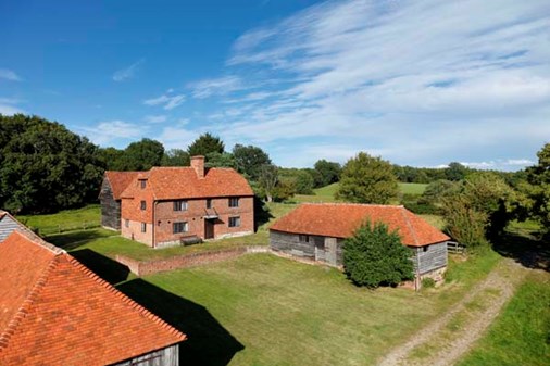 ObrissFarm-exterior-ariel-600x400