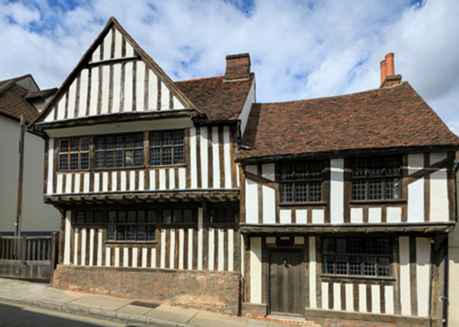 peakeshouse-exterior-homepage-450x321