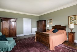 saddellhouse-interior-bedroom5-carousel-600x400
