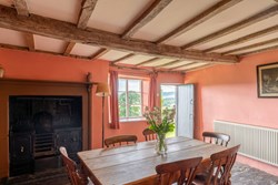 Stockwell Farm int dining 1200x800