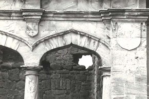 Swarkestone-restoration-damagedstonework-600x400