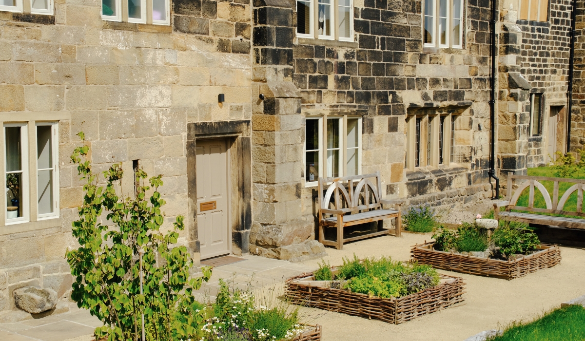 Calverley Old Hall Community Garden 5 1200x700.jpg