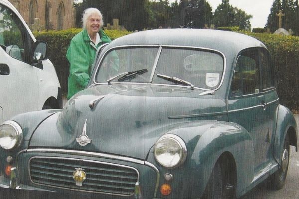 Beryl Siddons and her Morris Minor